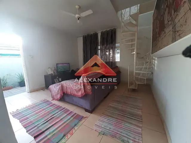 Casa com 152m² 4 quartos e 2 banheiros, à venda, no bairro Jardim Altos de Santana em São José dos Campos