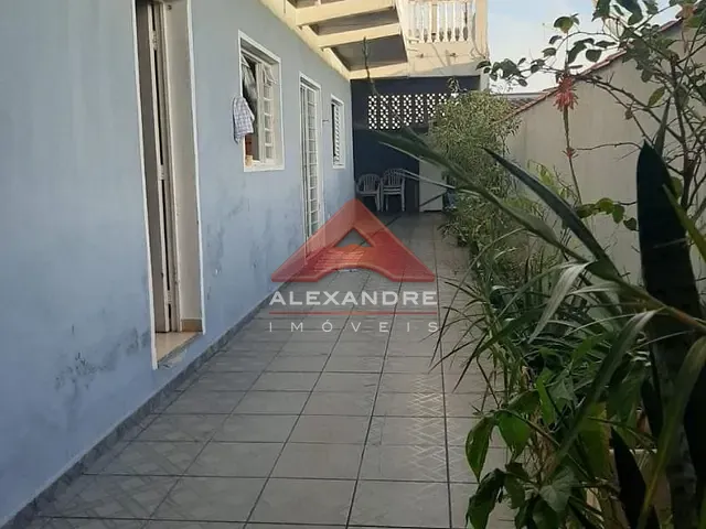 Casa com 152m² 4 quartos e 2 banheiros, à venda, no bairro Jardim Altos de Santana em São José dos Campos