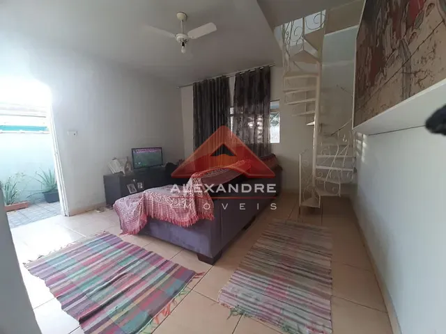 Casa com 152m² 4 quartos e 2 banheiros, à venda, no bairro Jardim Altos de Santana em São José dos Campos