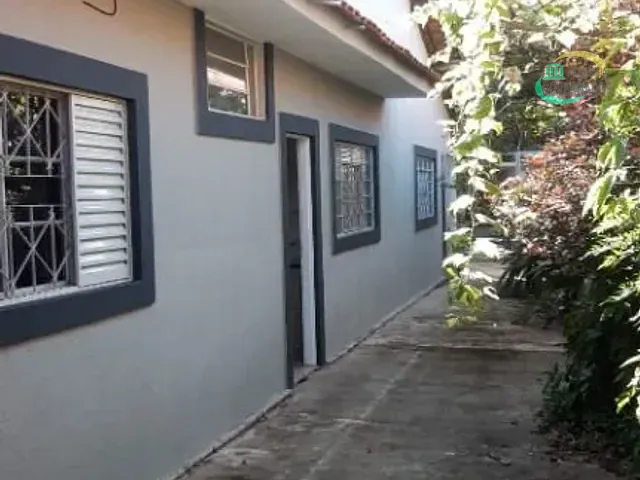 Casa com 705m² 4 quartos e 4 banheiros, à venda, no bairro Cidade Jardim em Araraquara