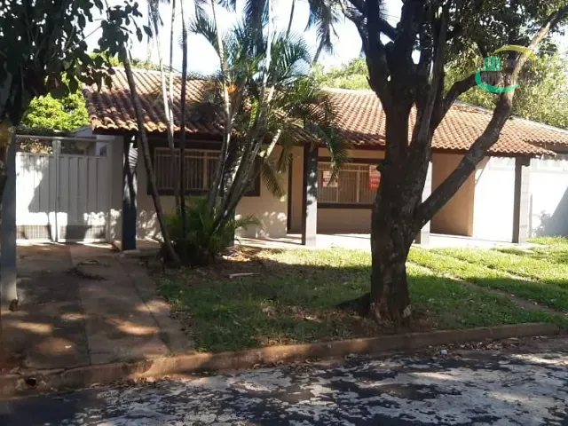 Casa com 705m² 4 quartos e 4 banheiros, à venda, no bairro Cidade Jardim em Araraquara