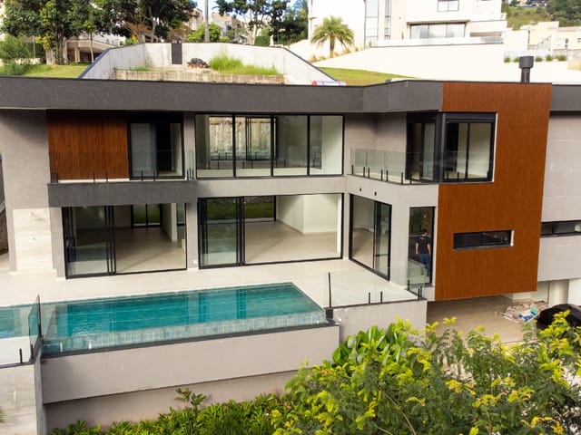 Foto do Casa - Casa no condomínio Residencial Campos do Conde, Alphaville para venda com 4 quartos, sendo 4 suítes, 650m² | Lares e Andares Imóveis