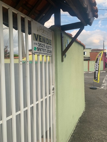 Casa com 252m² 2 quartos e 1 banheiro, à venda, no bairro Residencial Vale das Acácias em Pindamonhangaba