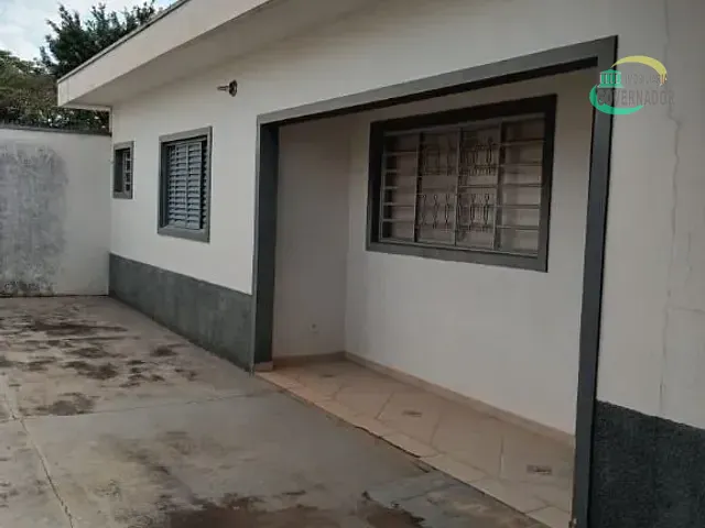 Casa com 250m² 3 quartos e 2 banheiros, à venda, no bairro Jardim García em Campinas