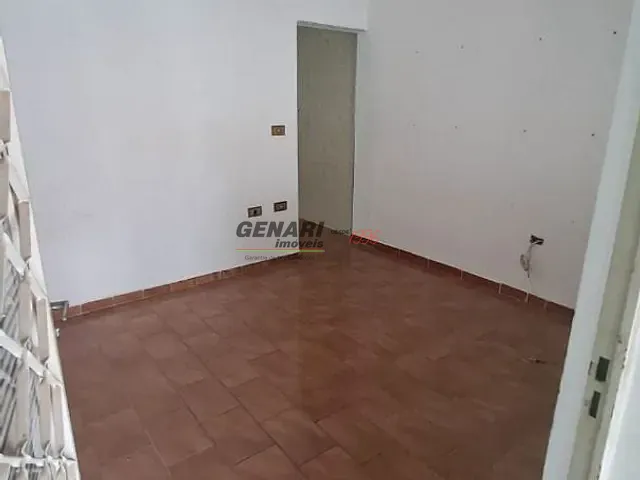 Casa com 365m² 2 quartos e 1 banheiro, à venda, no bairro Jardim Cristina em Indaiatuba