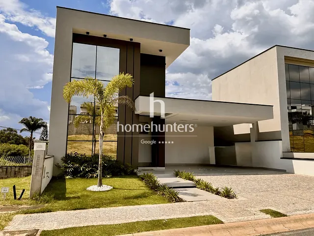 Casa 3 quartos e 2 banheiros, à venda, no bairro Roncáglia em Valinhos