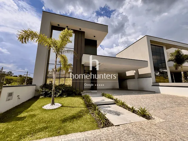 Casa 3 quartos e 2 banheiros, à venda, no bairro Roncáglia em Valinhos