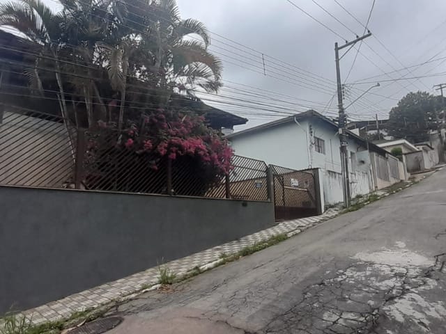 Foto do Casa - Casa tipo para venda em Serpa com 4 quartos, sendo 2 suítes, 345m² | Lares e Andares Imóveis