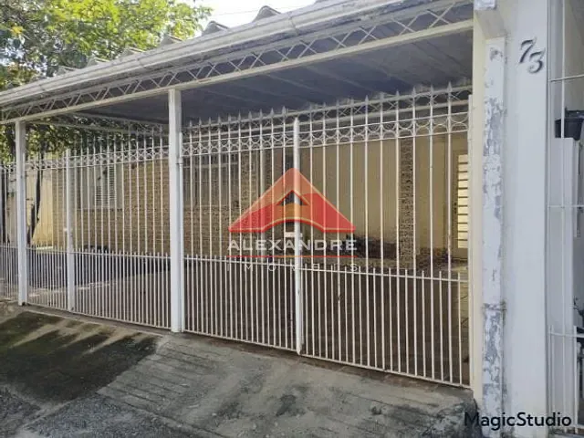 Casa com 236m² 2 quartos e 2 banheiros, à venda, no bairro Jardim Paulista em São José dos Campos