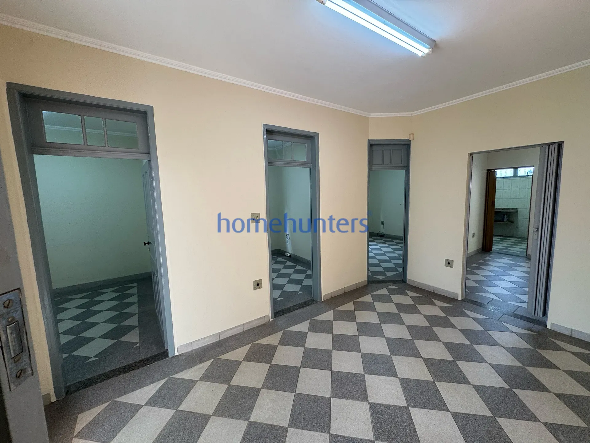 Casa, 1 quarto, 150 m² - Foto 3