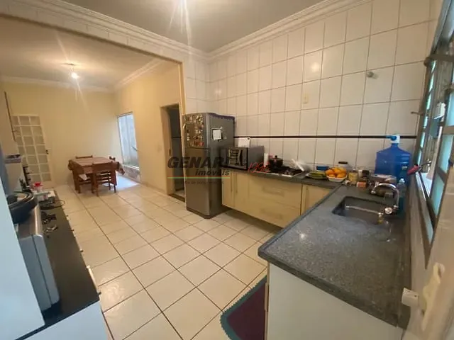 Casa com 250m² 3 quartos e 4 banheiros, à venda, no bairro Jardim Regina em Indaiatuba