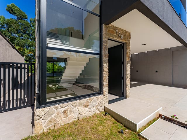 Foto do Casa - Casa no condomínio São Paulo II para venda com 5 quartos, sendo 5 suítes, 336m² | Lares e Andares Imóveis