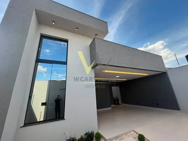 Casa com 200m² 3 quartos e 2 banheiros, à venda, no bairro Jardim Italia em Anápolis