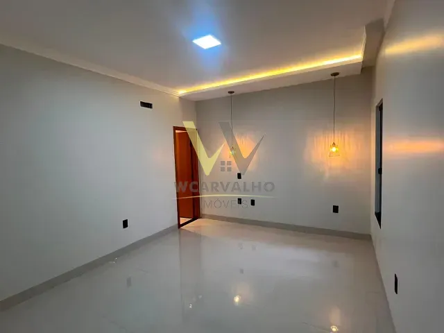 Casa com 200m² 3 quartos e 2 banheiros, à venda, no bairro Jardim Italia em Anápolis