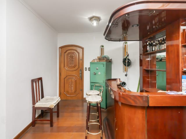 Casa com 322m² 4 quartos e 6 banheiros, à venda, no bairro Cidade São Francisco em São Paulo