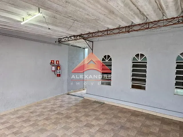 Casa com 280m² 3 quartos e 3 banheiros, à venda, no bairro Vila Tesouro em São José dos Campos