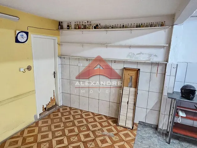 Casa com 280m² 3 quartos e 3 banheiros, à venda, no bairro Vila Tesouro em São José dos Campos