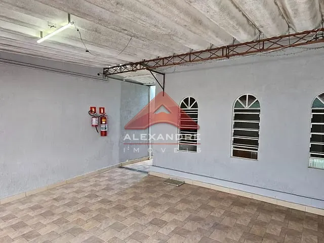 Casa com 280m² 3 quartos e 3 banheiros, à venda, no bairro Vila Tesouro em São José dos Campos
