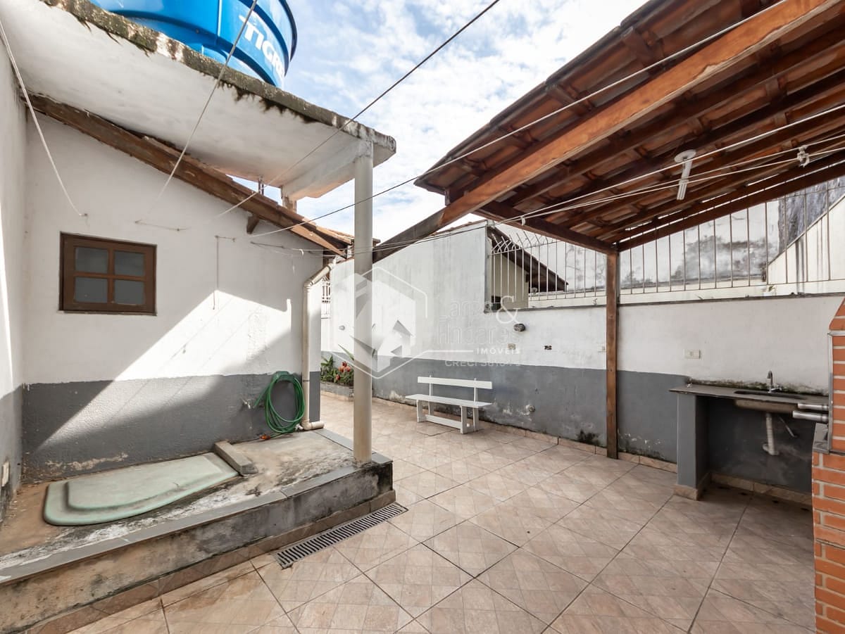 Casa à venda com 3 quartos, 182m² - Foto 12