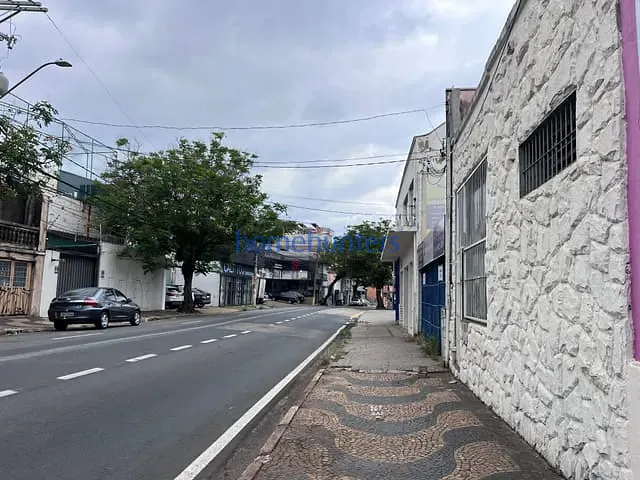 Casa à venda ou para alugar, no bairro Ponte Preta em Campinas