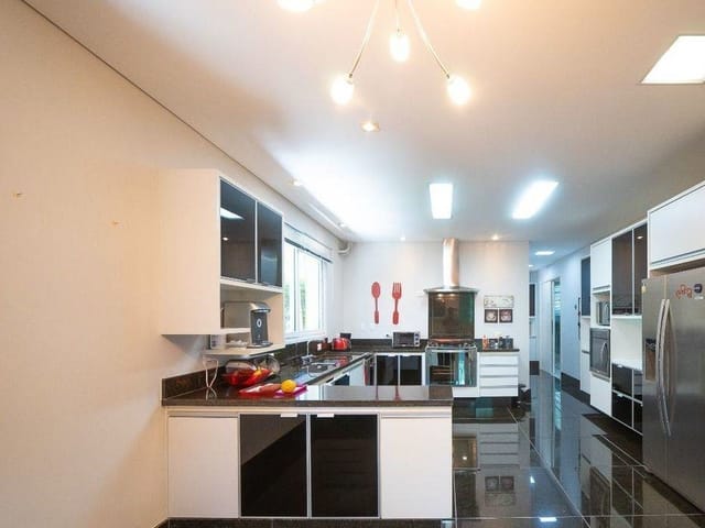 Casa com 620m² 5 quartos e 8 banheiros, para alugar, no bairro Alphaville em Barueri