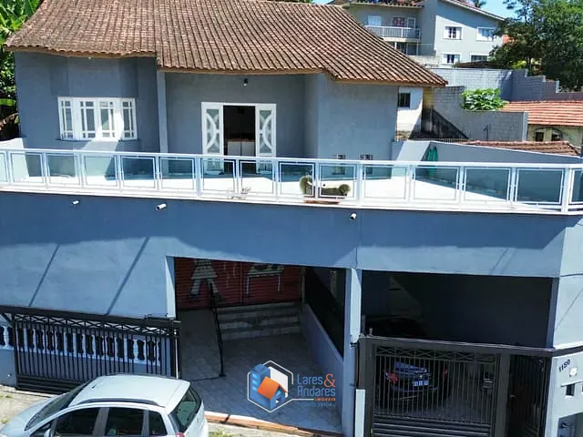 Casa com 350m² 3 quartos e 2 banheiros, à venda, no bairro Ponte Seca em Ribeirão Pires