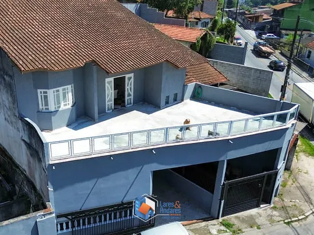 Casa com 350m² 3 quartos e 2 banheiros, à venda, no bairro Ponte Seca em Ribeirão Pires
