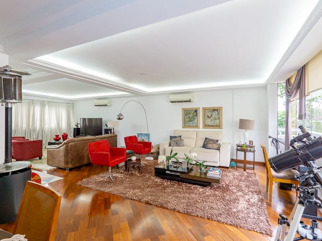 Casa com 390m² 4 quartos e 7 banheiros, à venda, no bairro Planalto Paulista em São Paulo
