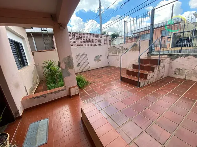 Casa com 250m² 2 quartos e 1 banheiro, à venda, no bairro Jardim Interlagos em Campinas