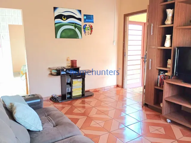 Casa com 310m² 3 quartos e 1 banheiro, à venda, no bairro Jardim Quarto Centenário em Campinas