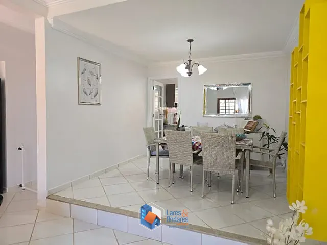 Casa com 250m² 4 quartos e 6 banheiros, à venda, no bairro Planalto Verde em Ribeirão Preto