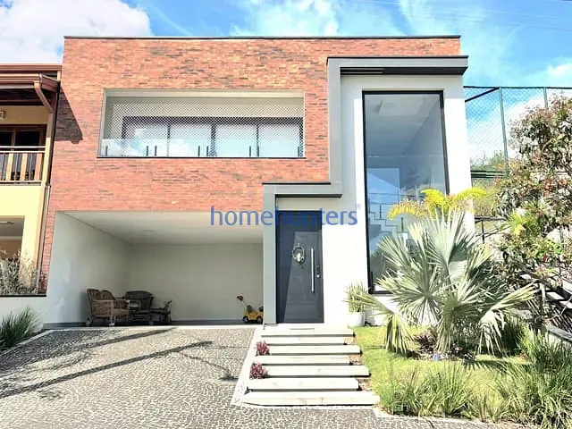 Casa 4 quartos e 6 banheiros, à venda, no bairro Roncáglia em Valinhos