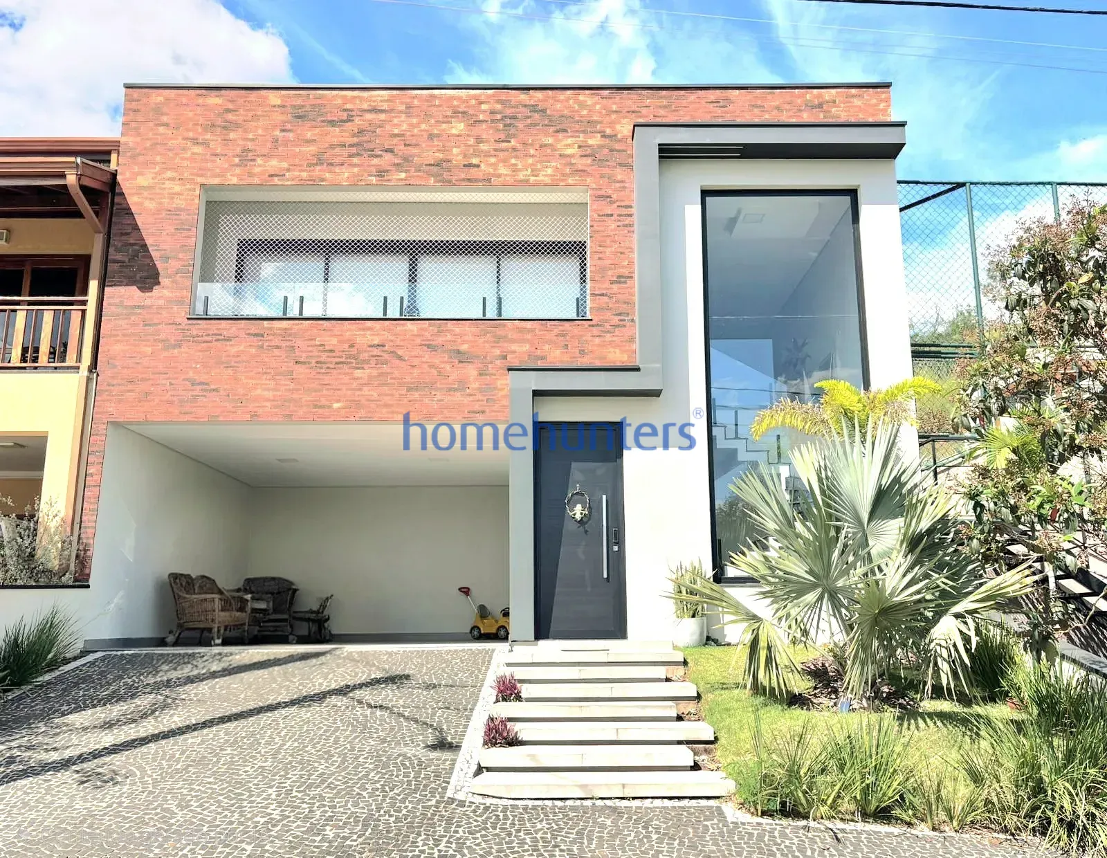 Casa, 4 quartos, 237 m² - Foto 1