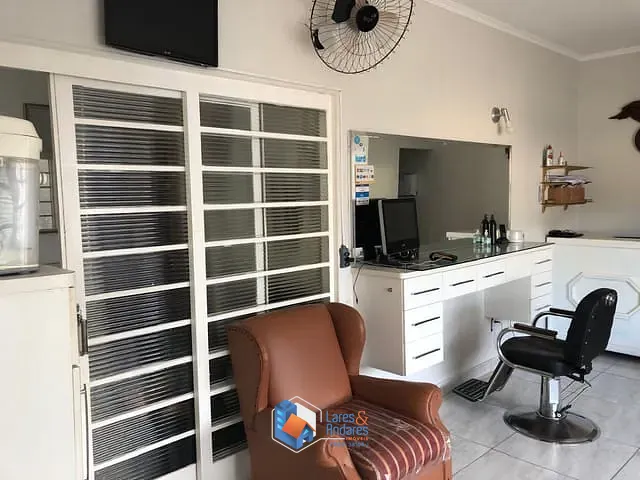 Casa com 257m² 4 quartos e 4 banheiros, à venda, no bairro Centro em Ribeirão Preto