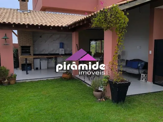 Casa com 405m² 4 quartos e 4 banheiros, à venda, no bairro Loteamento Verana em São José Dos Campos