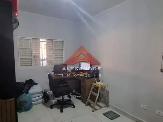 Casa com 250m² 3 quartos e 1 banheiro, à venda, no bairro Jardim Santa Inês II em São José dos Campos