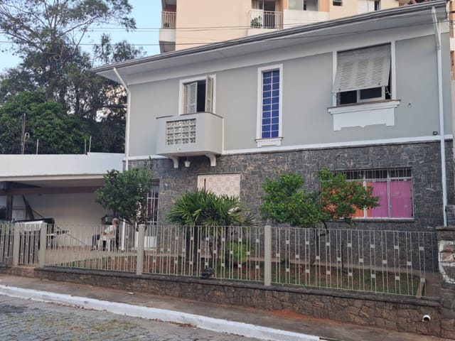 Casa com 165m² 2 quartos e 3 banheiros, à venda, no bairro Saúde em São Paulo