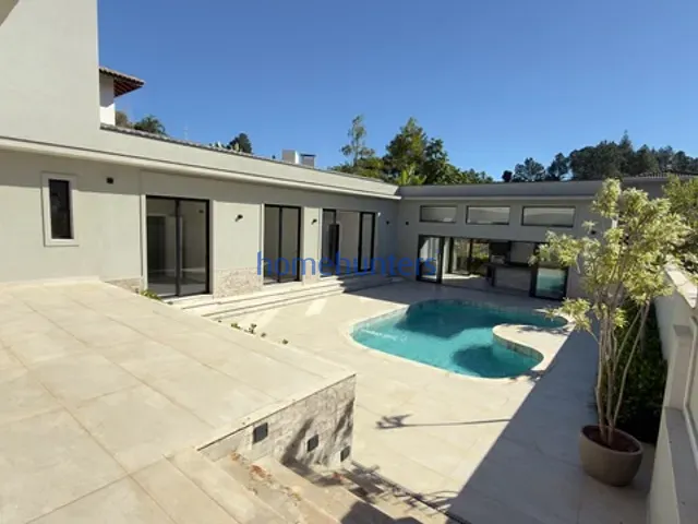 Casa com 815m² 4 quartos e 7 banheiros, à venda ou para alugar, no bairro Loteamento Arboreto dos Jequitibás (Sousas) em Campinas