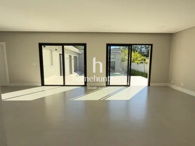 Casa com 815m² 4 quartos e 7 banheiros, à venda ou para alugar, no bairro Loteamento Arboreto dos Jequitibás (Sousas) em Campinas