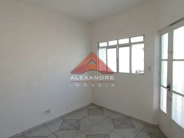 Casa com 125m² 3 quartos e 2 banheiros, à venda, no bairro Jardim São Leopoldo em São José dos Campos