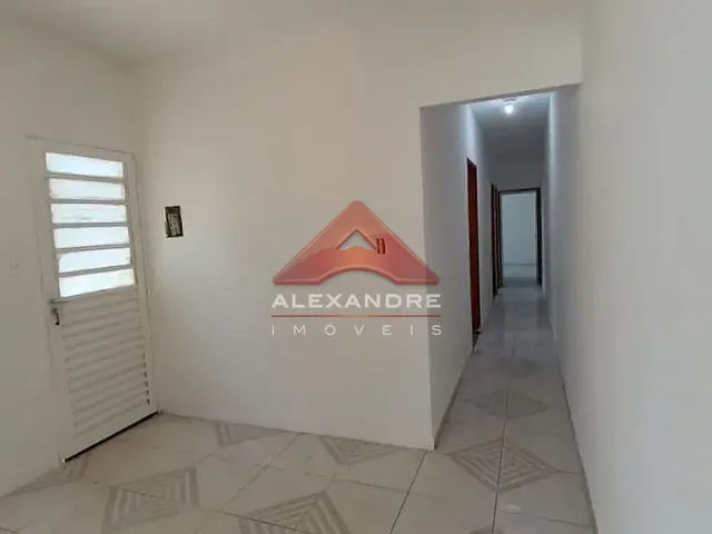 Casa com 125m² 3 quartos e 2 banheiros, à venda, no bairro Jardim São Leopoldo em São José dos Campos