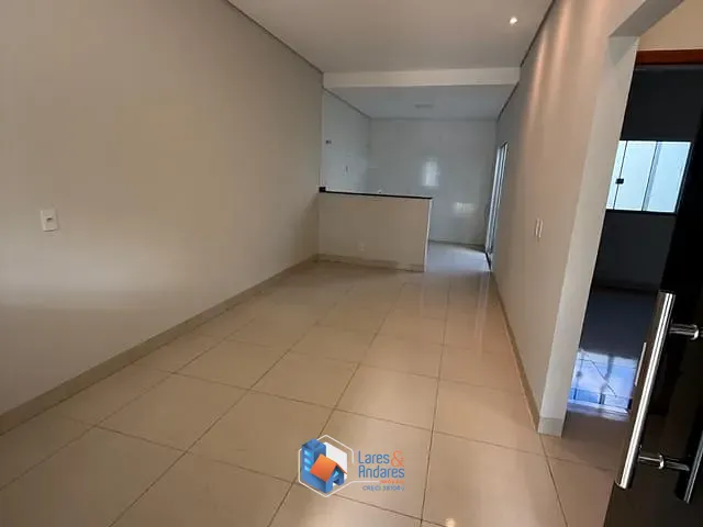 Casa com 133m² 2 quartos e 1 banheiro, à venda, no bairro Jardim do Parque em Rondonópolis
