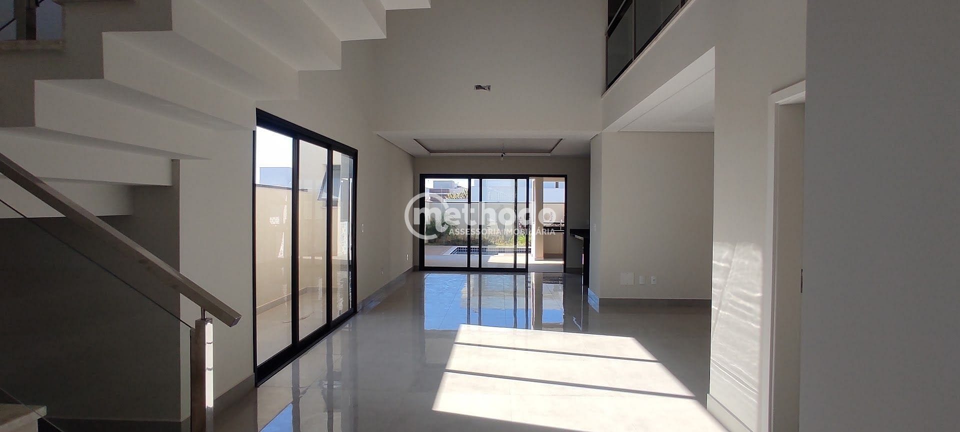Casa, 4 quartos, 280 m² - Foto 1