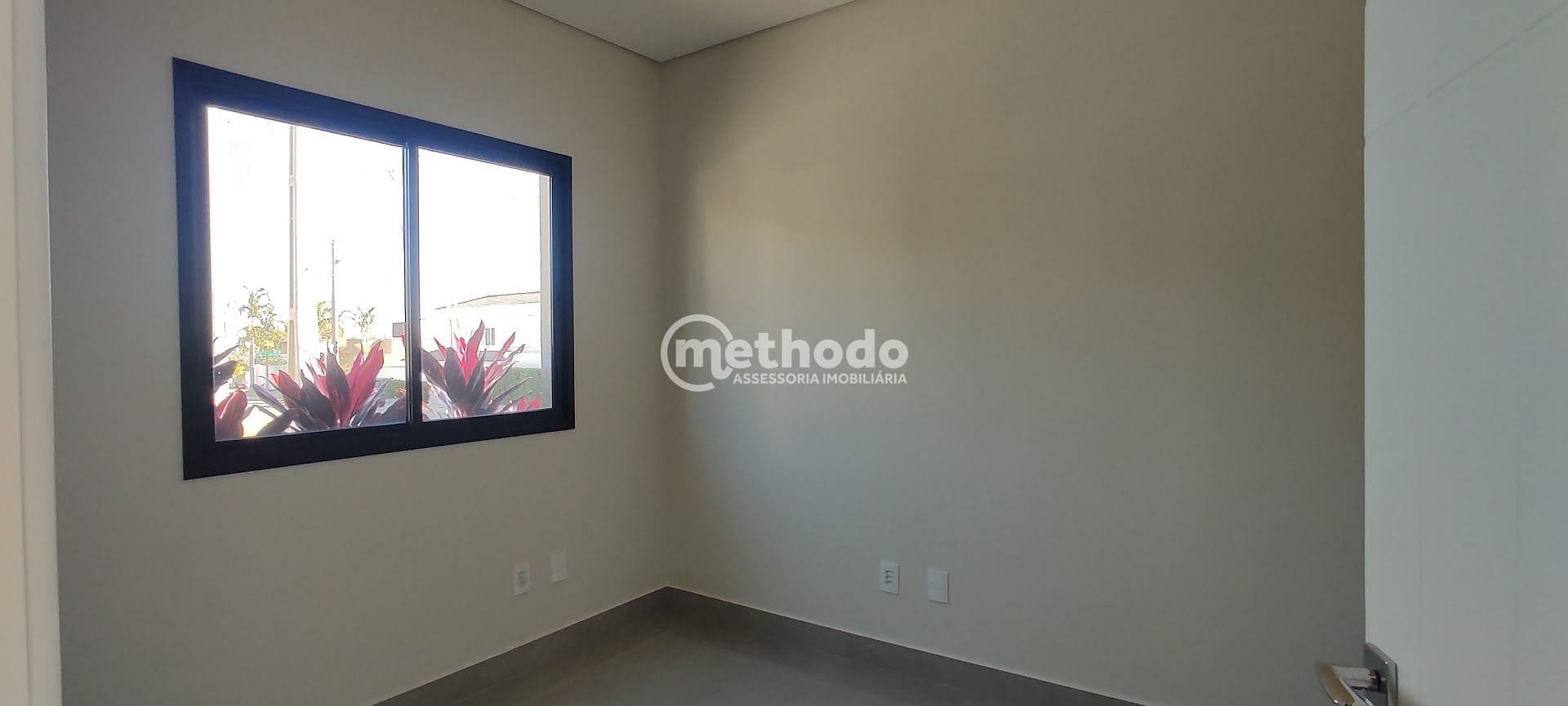 Casa, 4 quartos, 280 m² - Foto 2