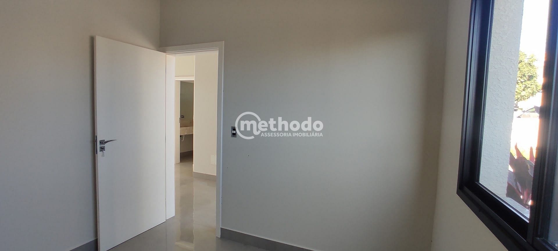 Casa, 4 quartos, 280 m² - Foto 3
