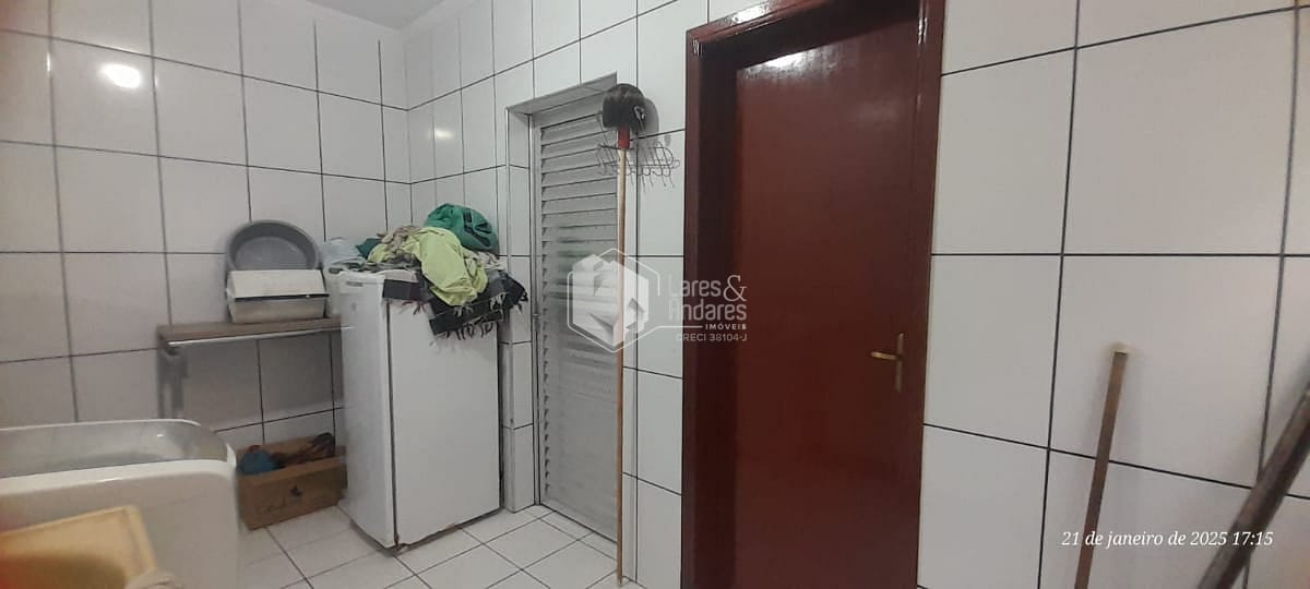 Casa à venda com 4 quartos, 303m² - Foto 40