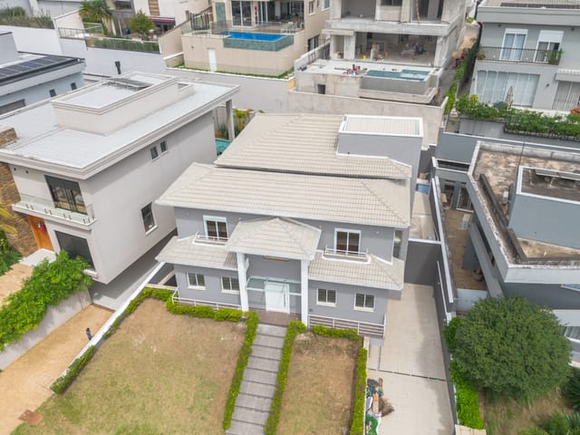Foto do Casa - Casa no condomínio Residencial Tamboré 11 Terras de Provence para venda com 4 quartos, sendo 4 suítes, 390m² | Lares e Andares Imóveis