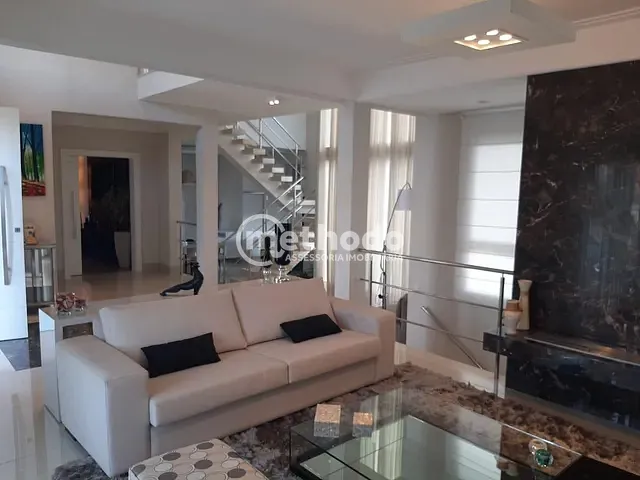 Casa com 517m² 3 quartos e 5 banheiros, à venda, no bairro Swiss Park em Campinas