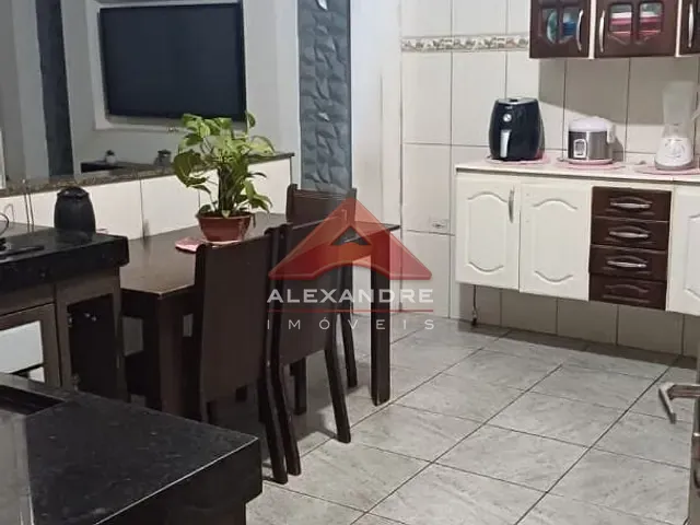 Casa com 150m² 3 quartos e 3 banheiros, à venda, no bairro Residencial Dom Bosco em São José dos Campos
