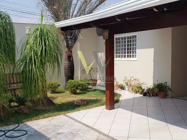 Casa com 500m² 3 quartos e 2 banheiros, à venda, no bairro Jaiara em Anápolis